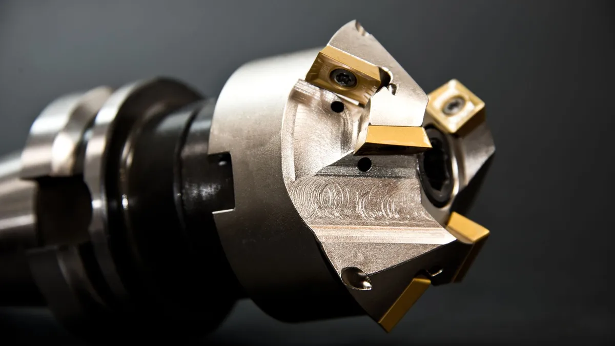 Spannzange der Oberfräse: 6, 8 und 12 mm richtig wählen