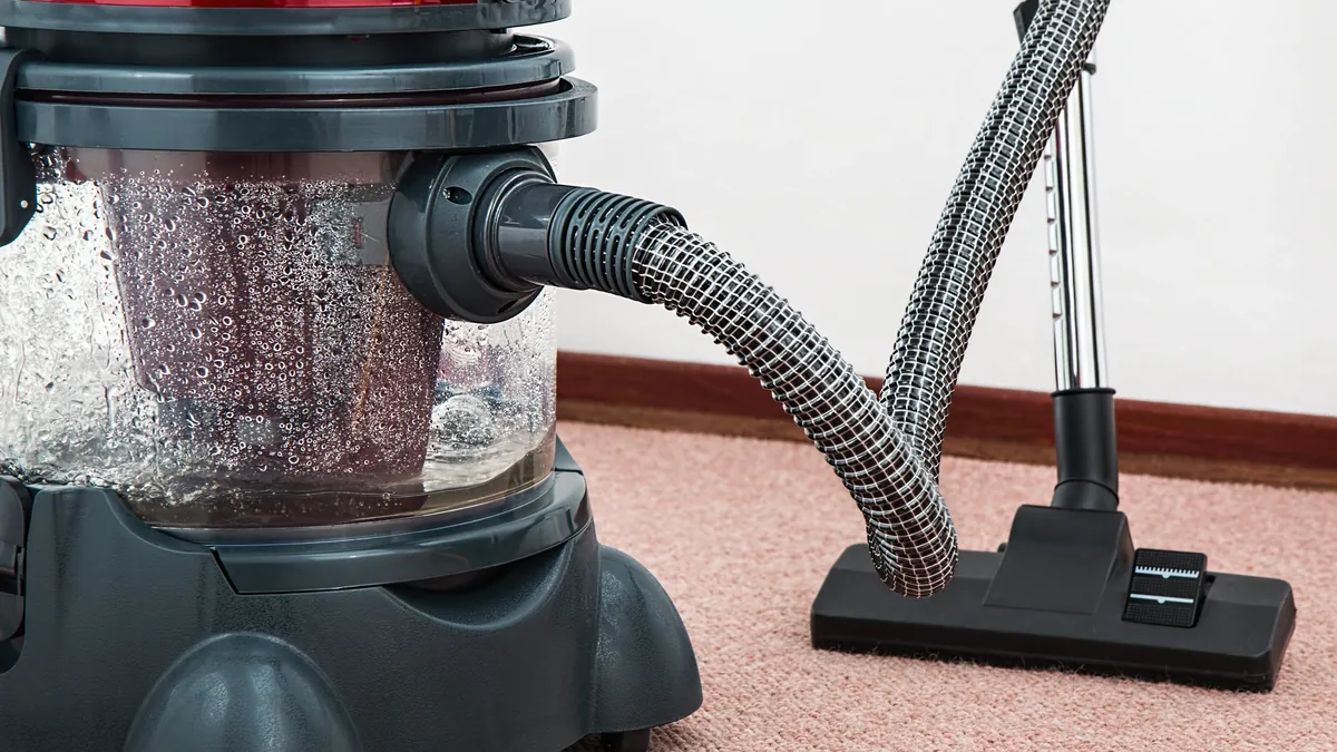 Adapter für Werkstattsauger: Maschinen sicher verbinden